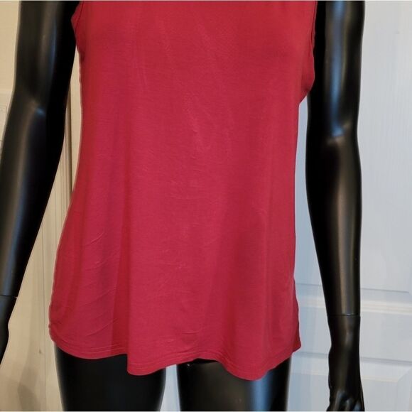 BRAND NEW DARK RED  SHORT SLEEVE WOMEN"S TOP - Picture 9 of 16